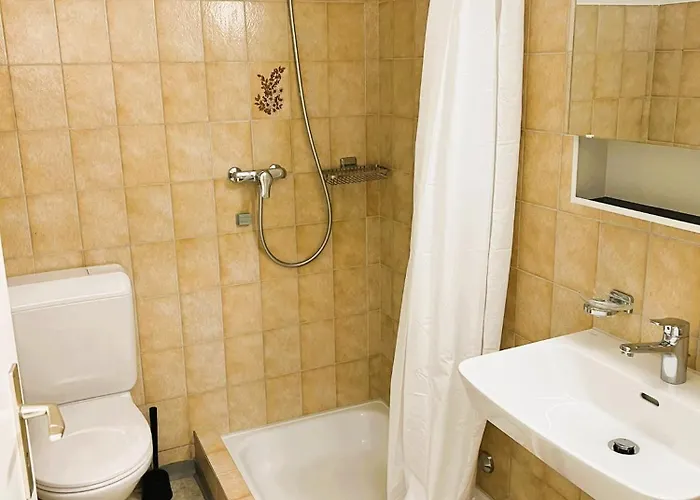 Center Next To Hb Main Train Station La - Self Checkin Apartmán *