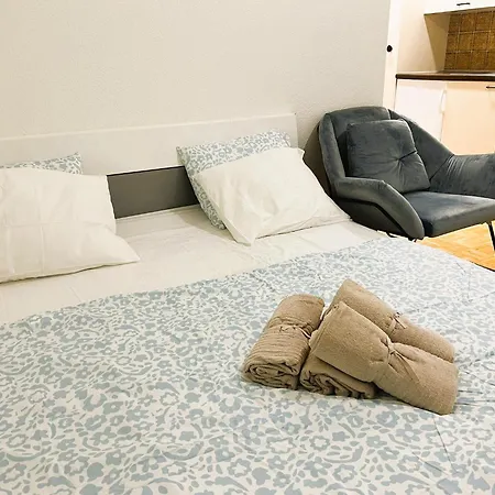 公寓 Center Next To Hb Main Train Station La - Self Checkin *