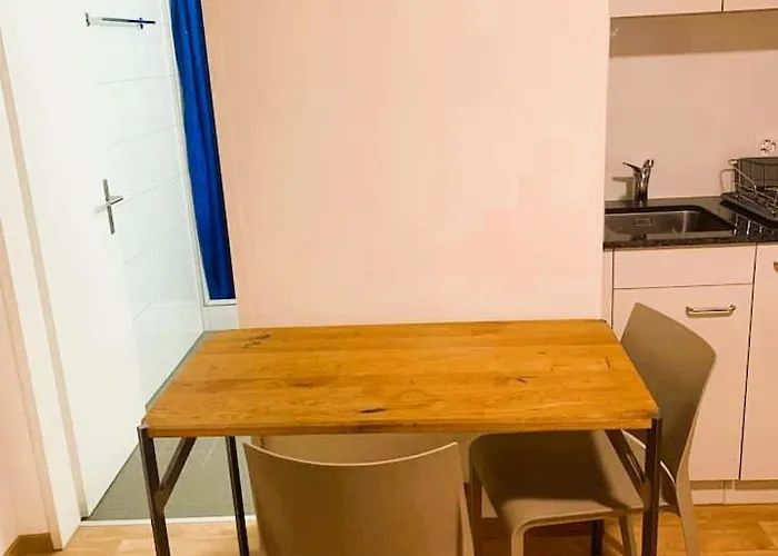 Center Next To Hb Main Train Station La - Self Checkin 苏黎世