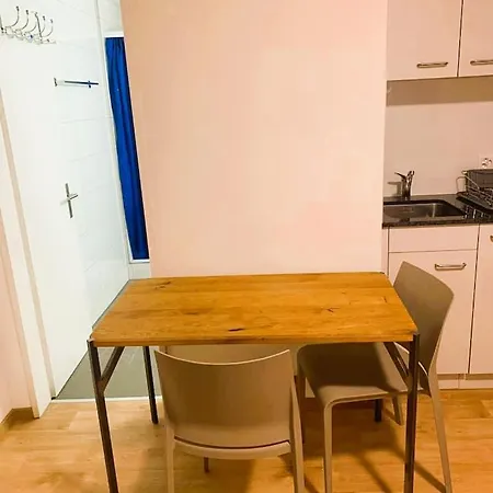 Center Next To Hb Main Train Station La - Self Checkin Zurigo