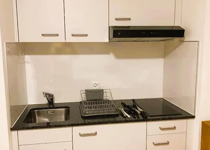 Center Next To Hb Main Train Station La - Self Checkin Apartman *